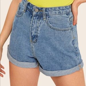 roll up denim shorts